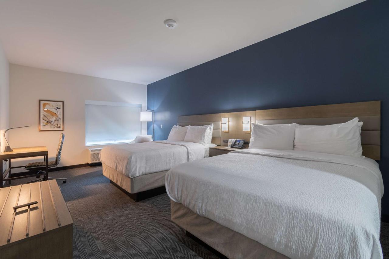 Best Western Plus Tacoma Hotel Exterior photo